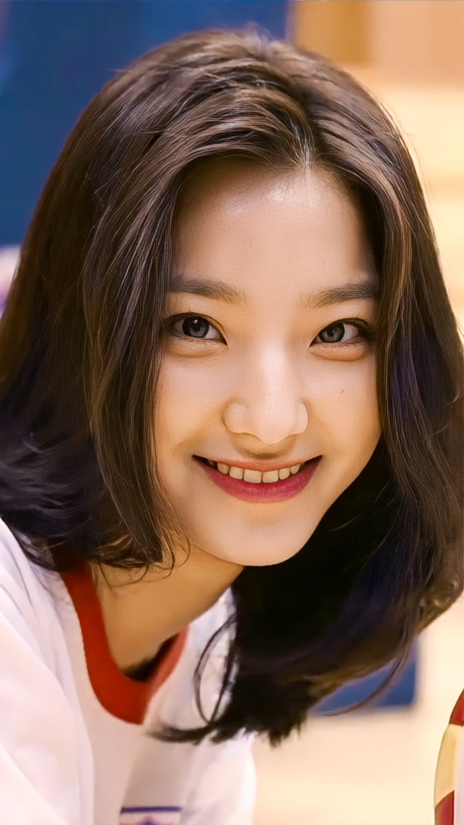 Halujee1's tweet photo. Just a screenshot..

@realfromis_9 @fromis9_japan
#이새롬 #새롬 #LeeSaerom #Saerom #fromis_9 #프로미스나인 https://t.co/1IlnGkWOR0