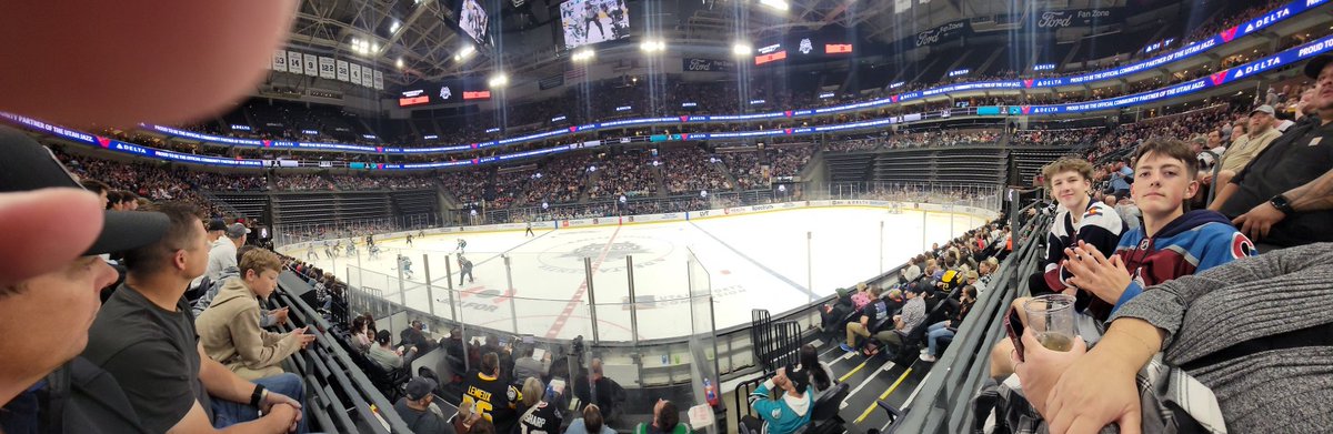 FergAllDay's tweet photo. Thanks @ScottyGZone for the sick tickets! #FrozenFury https://t.co/PtxdYErzY7