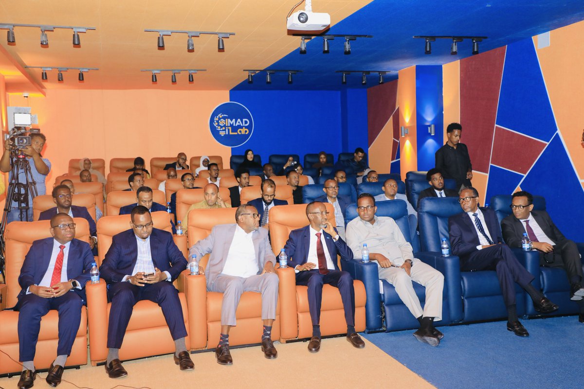 SIMADiLab's tweet photo. A historic moment for Somalia’s innovation ecosystem as we unveiled another upgrade for SIMAD iLab. The new executive arena targets all ecosystem stakeholders to collaborate on youth and job opportunities. We introduced an innovation theater, a dedicated space for startups and MSMEs, and a well-equipped corner for private sector leaders and civil servants.

We’re grateful to the presence of our esteemed guests including H.E. Farah Sheikh Abdulkadir, the Minister of Education, Culture, and Higher Education. Your presence is appreciated.