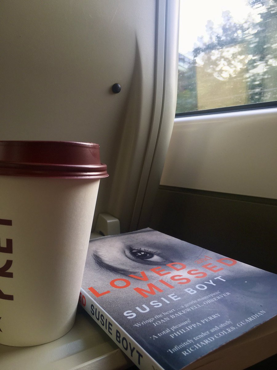 min_b's tweet photo. Coffee, book, train journey 😊
.
#Coffee #book #trainjourney https://t.co/MxygIY3RZy