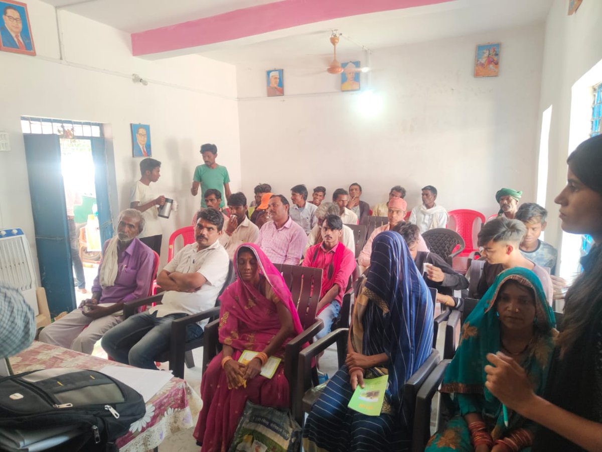 ddagrividisha's tweet photo. कृषि उपसंचालक के  मार्गदर्शन में नीति आयोग द्वारा आकांक्षी विकासखंड परियोजना बासौदा के अंतर्गत  संकल्प सप्ताह में कृषि महोत्सव कार्यक्रम का आयोजन किया गया जिसमें कृषि विभाग के अधिकारी एवं आईटीसी की टीम उपस्थित रही
#nitiaayog #ITC https://t.co/tmQG4j671H