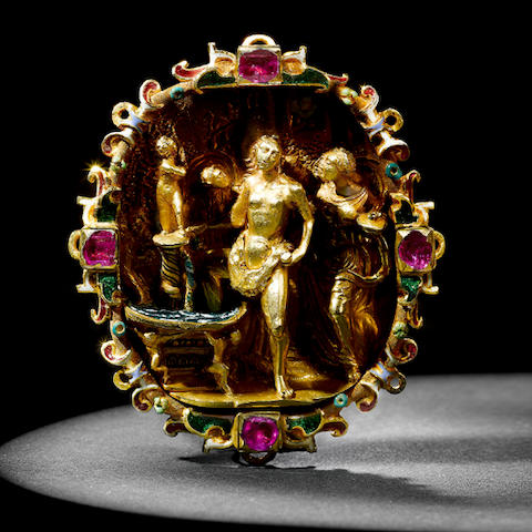 Today #Biblicalstory meets #JewelryFriday👑! This 16th c. gold pendant decorated with enamel and rubies presents 'Bathsheba at her bath':  'It happened, late one afternoon, when David arose from his couch and was walking on the roof of the king’s house, that he (1/4)
@bonhams1793