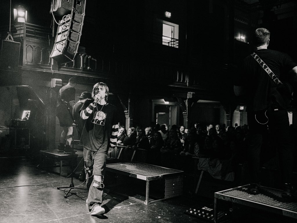 those without tweet media