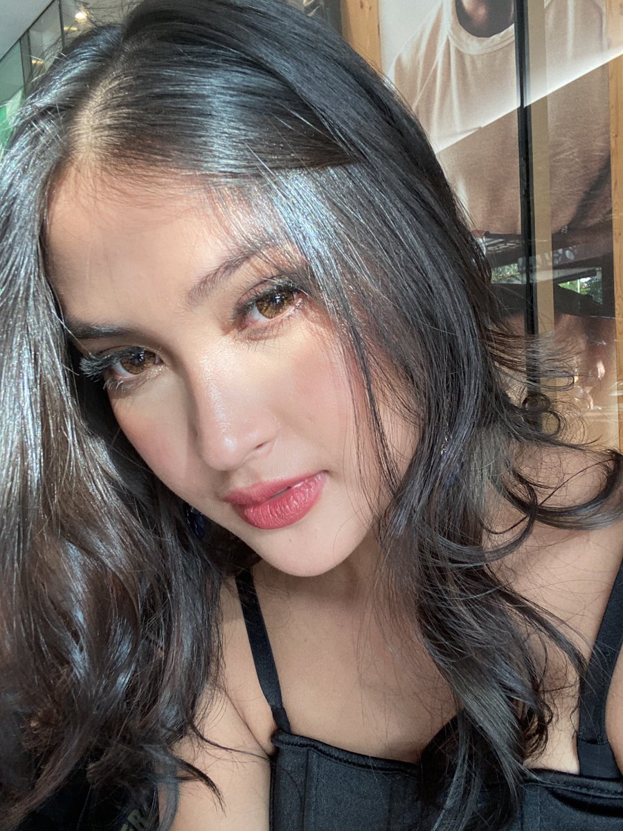 ffloress__'s tweet photo. no filter challenge agaga https://t.co/cZA4Vf6AE8