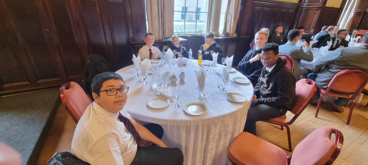 LochendWiderA's tweet photo. We have 15 young people our collecting their Earl of Wessex Awards on behalf of our S2 Cohort. Pupils are loving the Trades House building and hospitality! Thank you to the 14 Incorporated Crafts for inviting us!
@LochendHigh 
@TradesHouse https://t.co/pV6LBX4VXX
