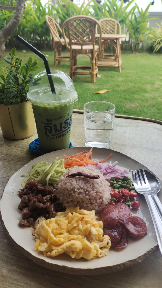 BB27035537's tweet photo. ได้กินชาเขียวแย้วว❤️ https://t.co/I7j3BRbbL9