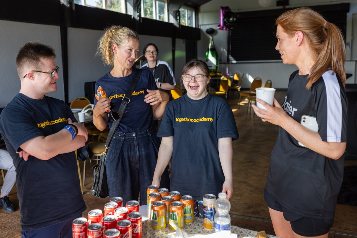 Ogier in Ireland tweet media