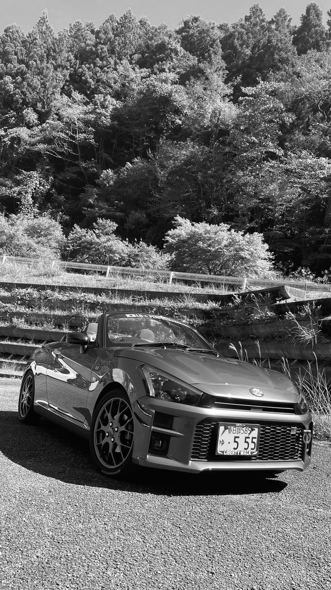hideyuki06555's tweet photo. #モノクロ愛車 #grcopen https://t.co/RrIkodWYIS