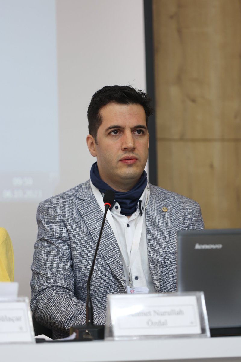 Doç Dr. Ahmet Nurullah Özdal Ortaçağ Seyahatnamelerinde Kadın başlıklı sunumunu gerçekleştirdi. 
Assoc. Dr. Ahmet Nurullah Özdal has presented a titled Women in Medieval Travel Accounts.