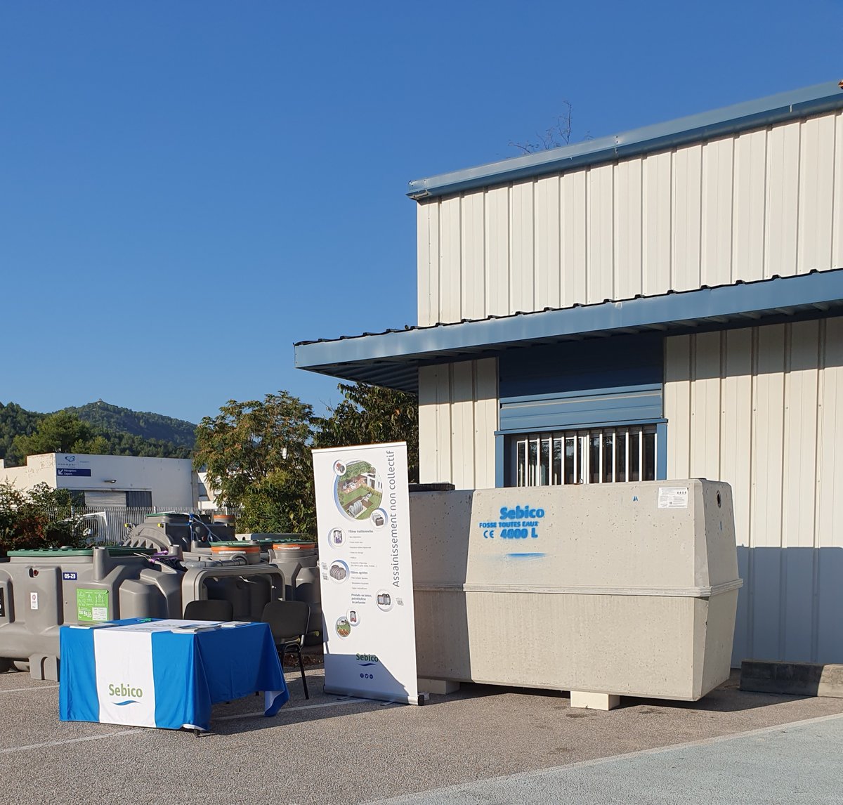 [#JOURNÉETECHNIQUE] 🤝Pierre Emmanuel, attaché technico-commercial secteur #SudEst, était sous le soleil d'#Aubagne📍(13), pour #rencontrer nos #clients lors de la #journée #technique de Frans Bonhomme !

#JournéePortesOuvertes #JPO #BtoB #Client