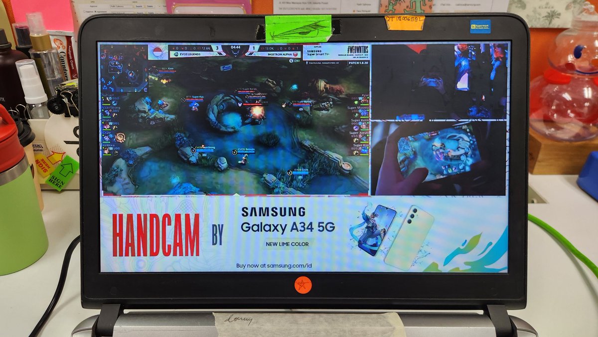 donny_np's tweet photo. Nonton MPL asal nyolok ke tivi

Bagai rumah tak berdinding

Lebih baik nonton MPL-nya pake Samsung TV

Udah lah ga usah dibanding-banding

#SamsungTV 
#SamsungTVID
#MPLxSamsungTV
#SerunyaNontonMPLdiSamsungTV

@samsungindonesia https://t.co/2dirqE3qn6