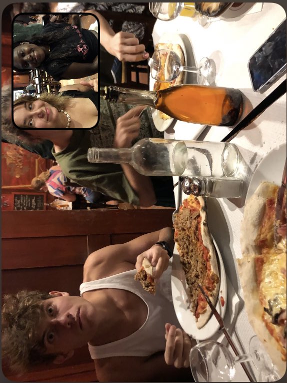 alex_swl's tweet photo. #RealestPersonOnEarth pizzaa https://t.co/o9x9qwPt3c