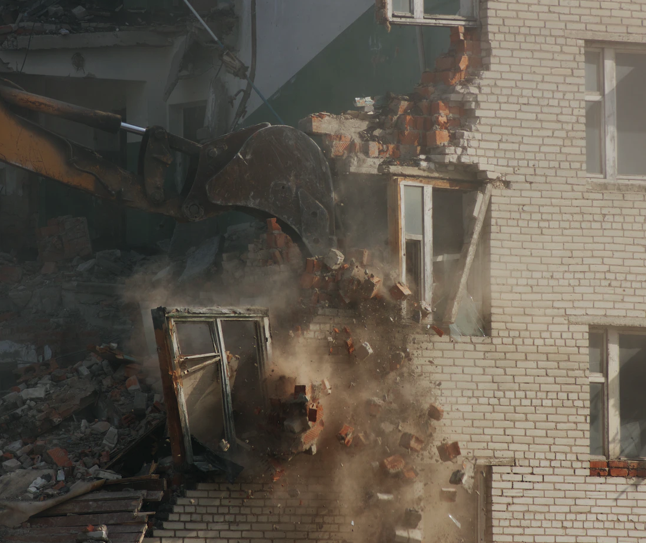 Construonetwork's tweet photo. Do we consider releasing embodied carbon when we decide to demolish those buildings and replace them with new ones? 🍃🏠
https://t.co/BsSFbf8tOz
#EmbodiedCarbon #BuildingStock #LifecycleCarbon #SustainableDemolition #CarbonFootprint #GreenConstruction https://t.co/l9q4pHelGD