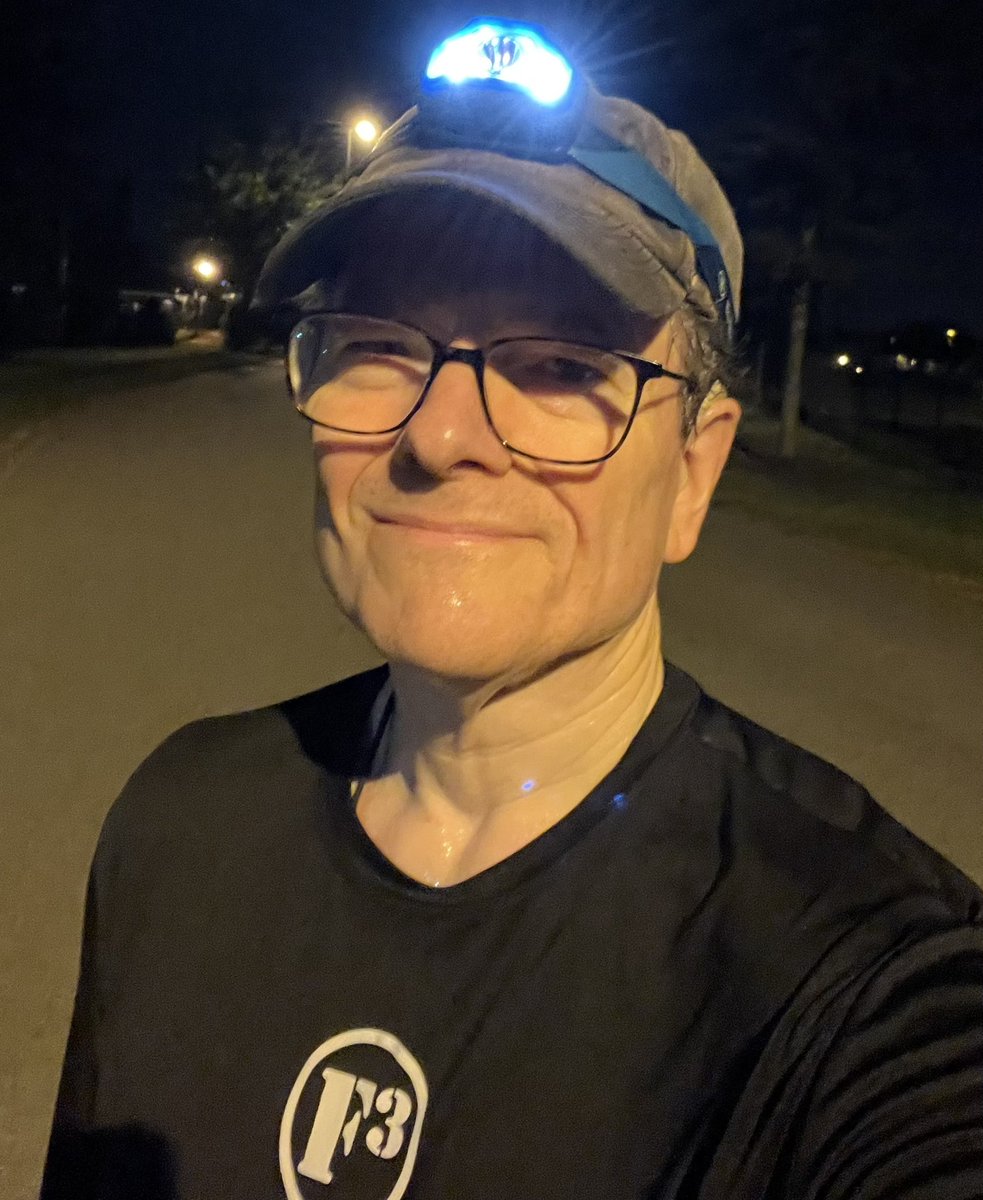 6 mile run on the park for an early preview of the holiday lights at <a href="/f3struggle/">@F3Struggle</a> to end the work week. 

<a href="/F3LakeMurray/">F3 Lake Murray</a>
