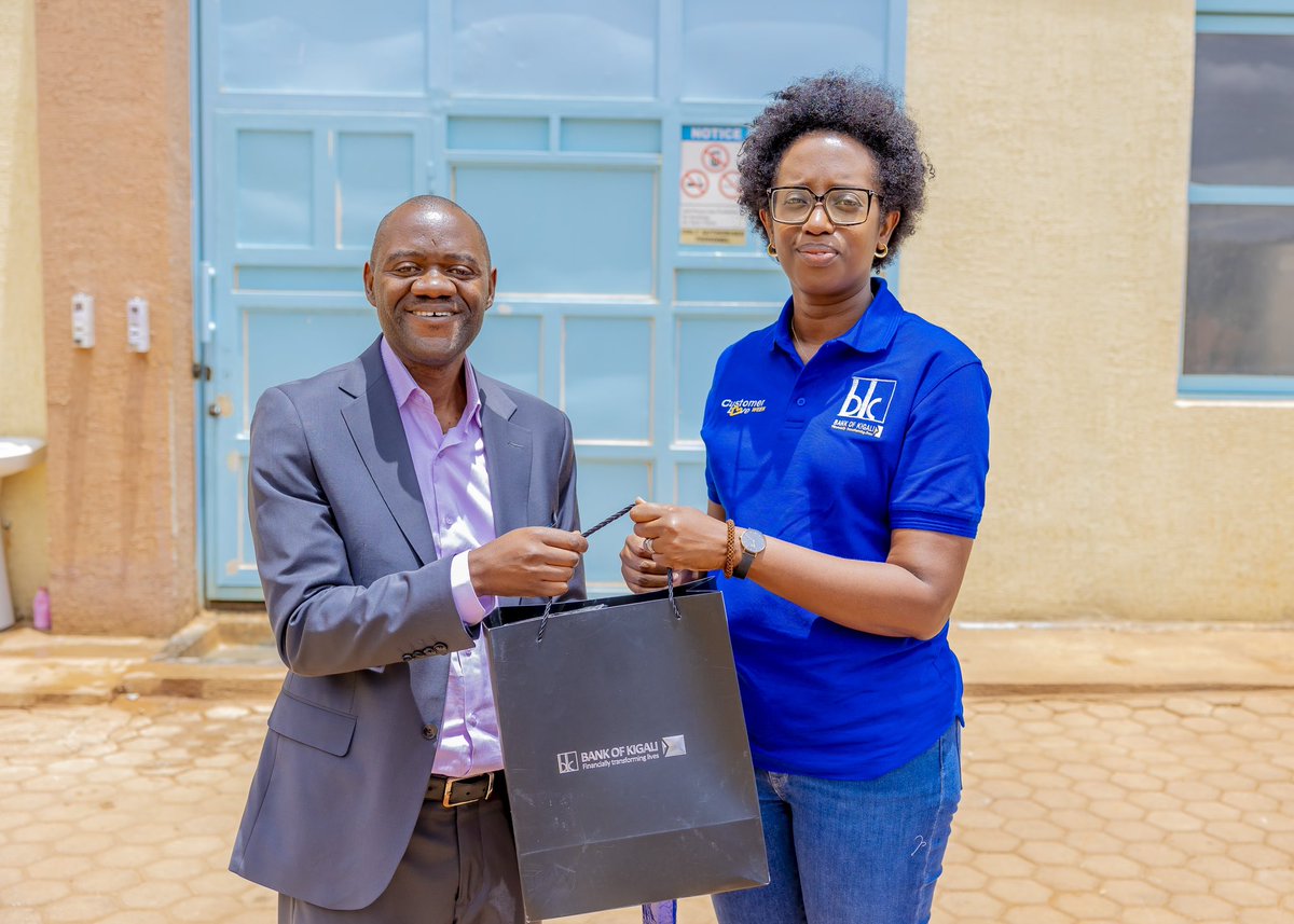 BankofKigali's tweet photo. Recognizing our customers' importance! In the spirit of #CustomerLoveWeek, we are on a customer outreach in Gicumbi acknowledging the vital role our customers play in our success.
This morning CEO @dkarusisi visited Blessed Dairies a long lasting partner and gave them a token of appreciation for banking with us! #BKCares