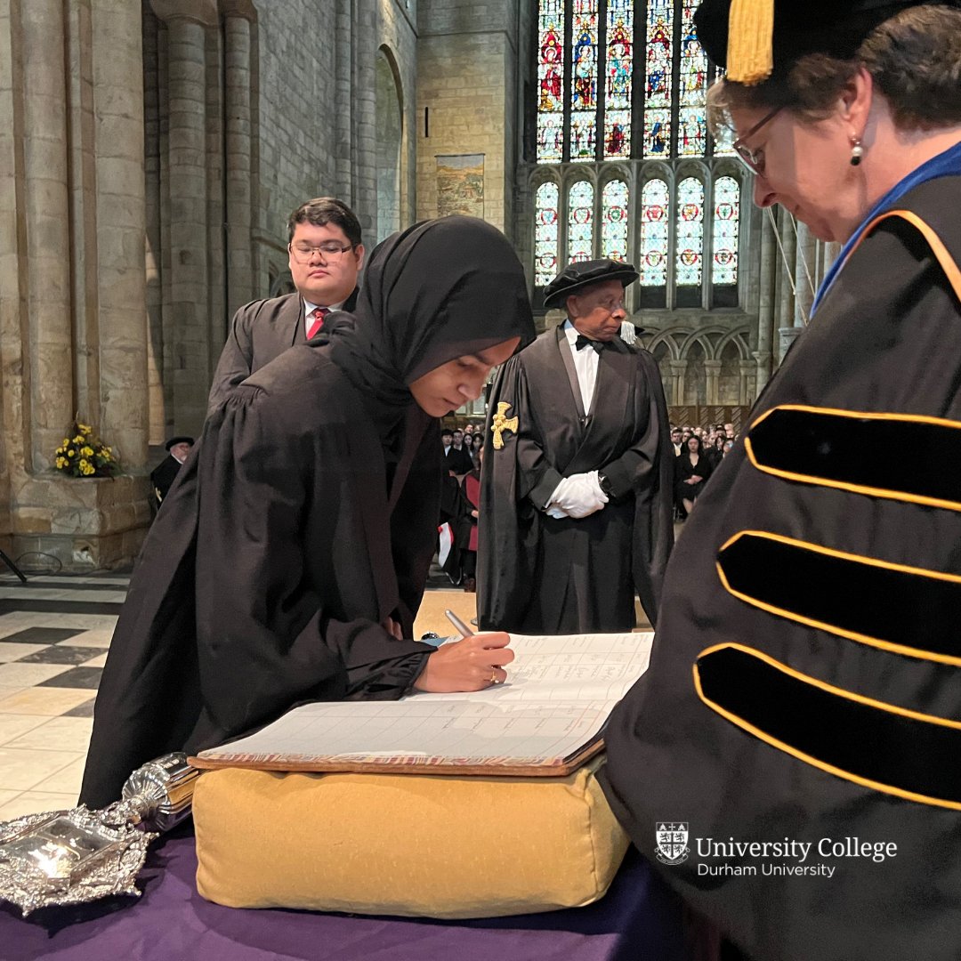 University College tweet media