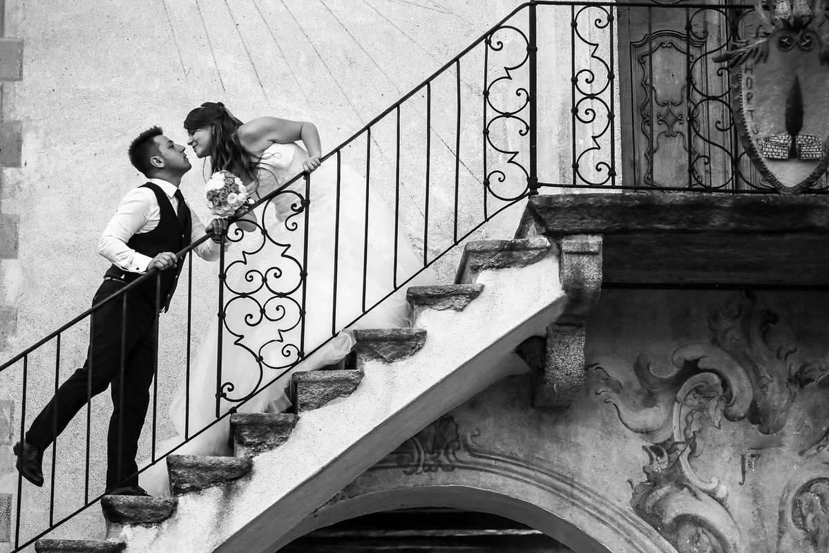 ...ad un passo da te.
♡
#weddingset #organizzazionematrimonio #weddingplanner #matrimoniolagodorta
#wedding #weddingplanner 
#weddingsetup #orta
#weddinginspiration
#italywedding #matrimonio #arrangement #wp #nozze #weddinginitaly #luxury #flowerdesign #weddingdesigner