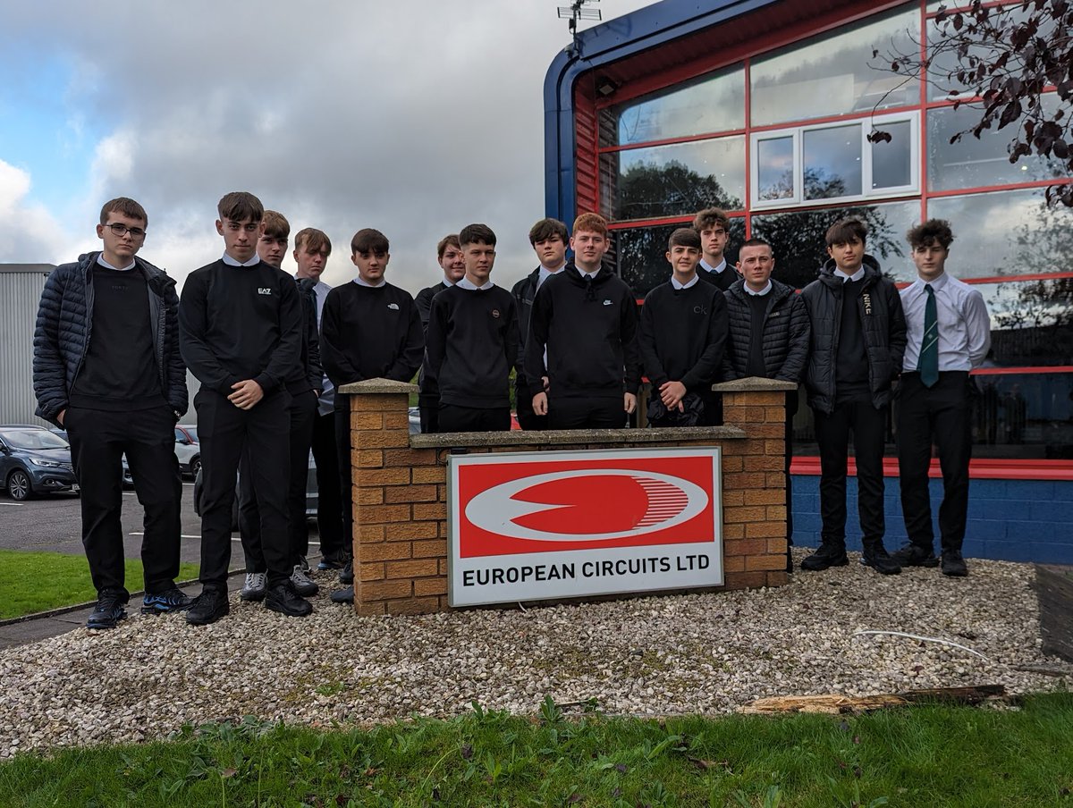 EuropeanCircuit's tweet image. Great to welcome students from @OLSPHigh in Dumbarton to the factory today. These students have recently started their Practical Electronics class at the school.

#PCB #printedcircuitboard #pcbassembly #pthassembly #smtassembly #developingtheyoungworkforce #futureworkforce