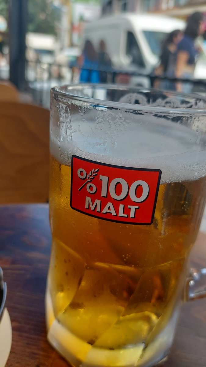 Öğlen birası rock n rolla