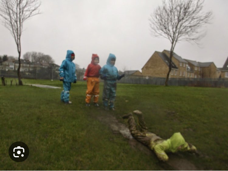 andreaOPAL81's tweet image. What will your play look like today in the wet and windy weather? 

#Accessing outdoor play in all weathers 
@OPAL_CIC @OPALNorthEast