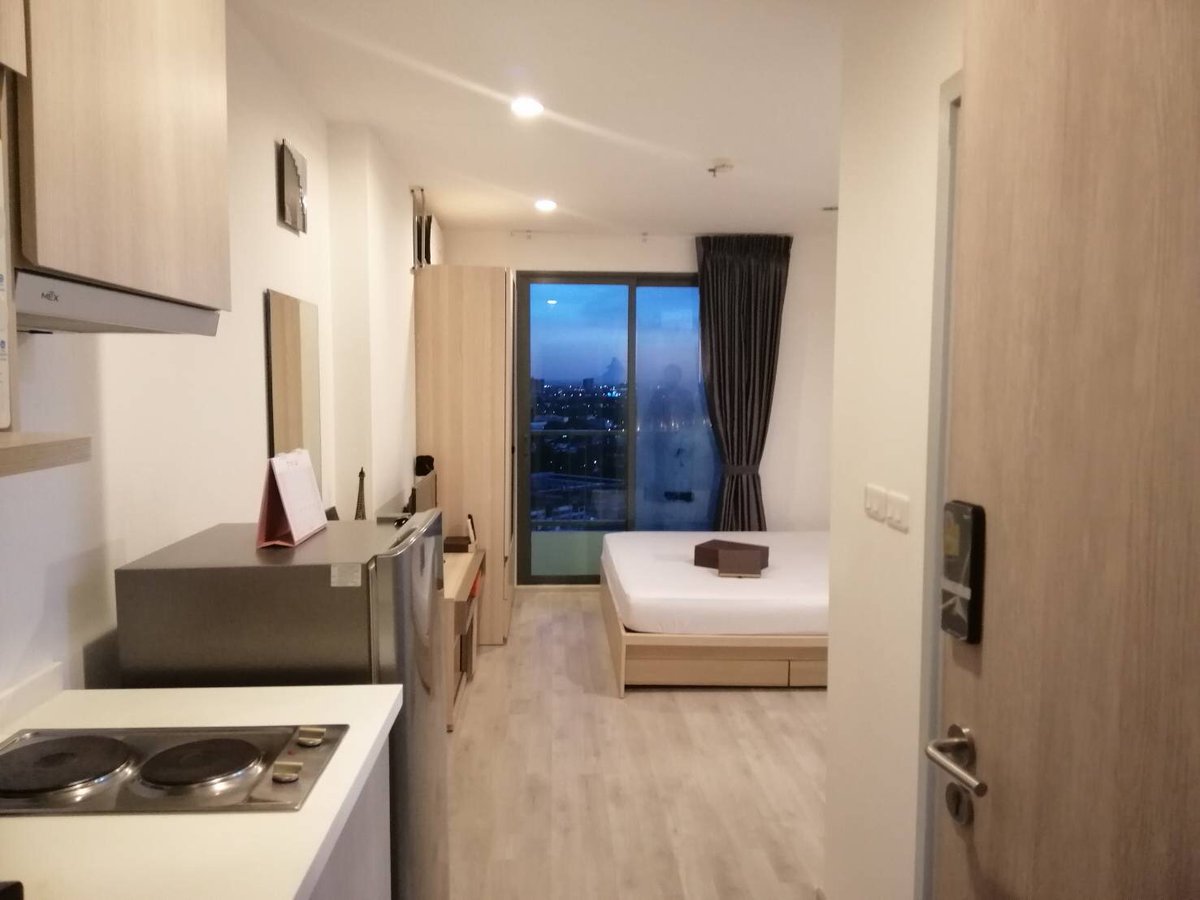 LNPPROPERTY's tweet photo. LNP-C868 ให้เช่าคอนโด IDEO Mobi Charan - Interchange
ราคาเช่า: 10,000฿/ เดือน
ขนาดพื้นที่ 22 ตรม. 1Bed
LNP : LorNgernProperty 
Line ID: @066bxcyx (มี @ ด้วยนะค่ะ) 
FACEBOOK:https://t.co/vUy1ULCY28
#คอนโดปล่อยเช่า #condoforrent #คอนโดติดbts #คอนโดติดmrt #จรัญสนิทวงศ์ https://t.co/hUJszXUo0p