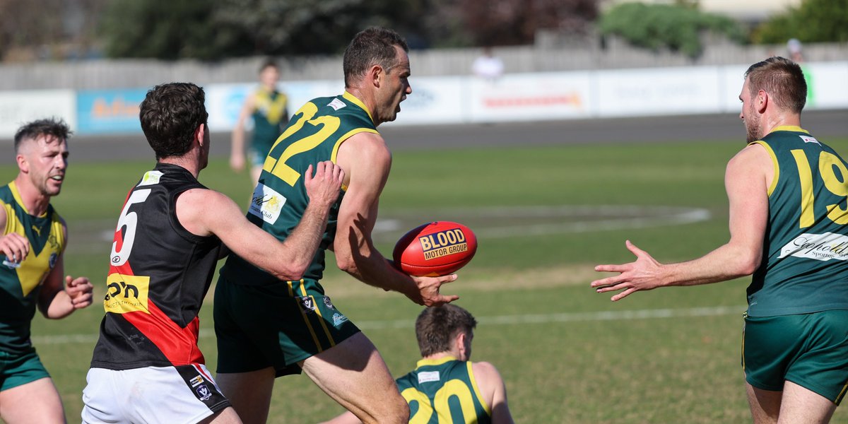 GFNL: <a href="/LeopoldLions/">Leopold Lions</a> big man Trent West opens up on his retirement call.

<a href="/AFLBarwon/">AFL Barwon</a> <a href="/ctryfootyscores/">countryfootyscores</a> 

📷 <a href="/marcelberens/">Marcel Berens</a> 

bit.ly/westgoesoutont…
