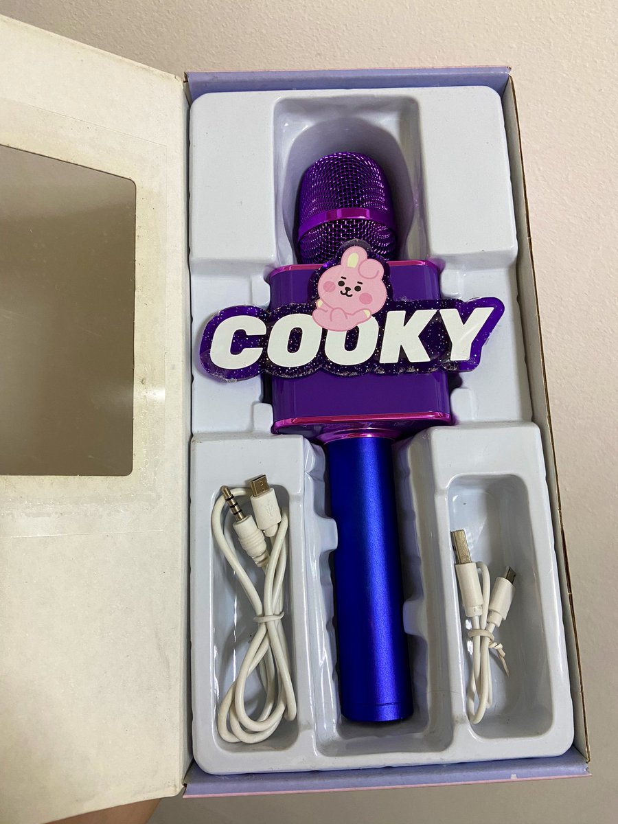 AR7ELLE's tweet photo. lfb wts 

BT21 COOKY MICROPHONE/SPEAKER

- good as new 
- unsealed
- unused

🏷️ cooky jungkook wireless bt21 bts microphone speaker mic https://t.co/xd1Mow8wOh