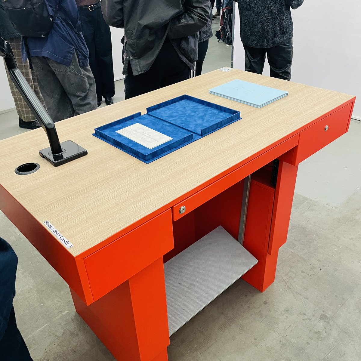 office_impart's tweet photo. Congrats to the Market Makers Crew !
Great show and a wonderful evening… 👏👏
@MPtherealmvp @stinalinneag @dennnnnnnnny, Chris Dake-Outhet @______jpg______ 

Up till 7.10. at Leipziger Str 63, Berlin

Looking forward to the Panel on Sat
with @maltefr_eth and @brachlandberlin 🔥 https://t.co/cCfmYqSzFJ