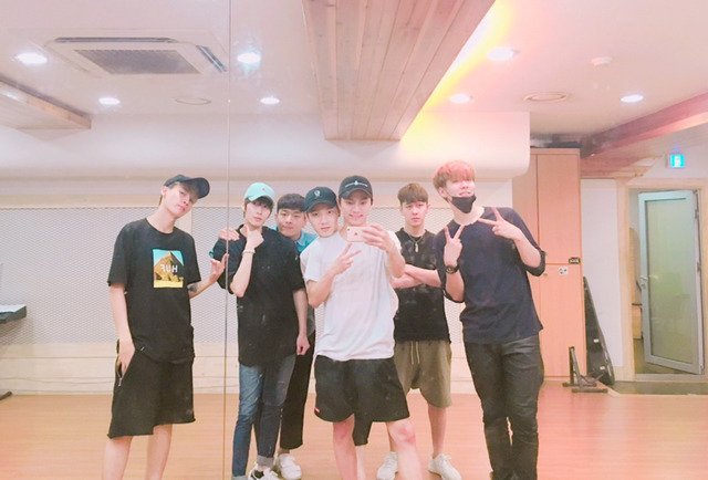madtownfanc_'s tweet photo. Happy Anniversary 9th MADTOWN DEBUT 🎂

#MADTOWN https://t.co/NJEjlwmO80