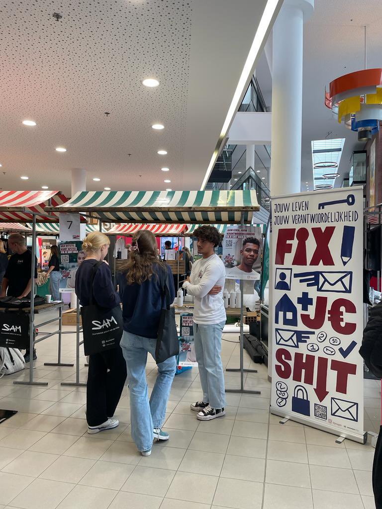 John Brom tweet media