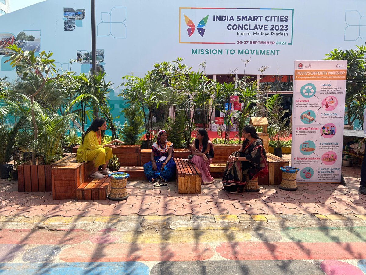 WRIIndia's tweet photo. The #NurturingNeighbourhoodsChallenge exhibit, at the #SmartCitiesConclave, gave an insight into the many ways in which cities are scaling family-friendly public spaces such as creating toddler and caregiver-friendly seating and play units using repurposed wood. (1/2) https://t.co/6k2jhG2UrI