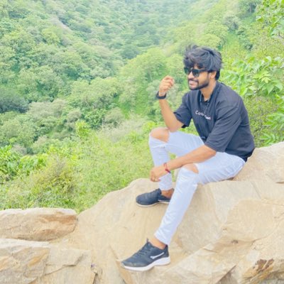 Lekhraj97's tweet photo. #NewProfilePic https://t.co/4qdI6fCiLU