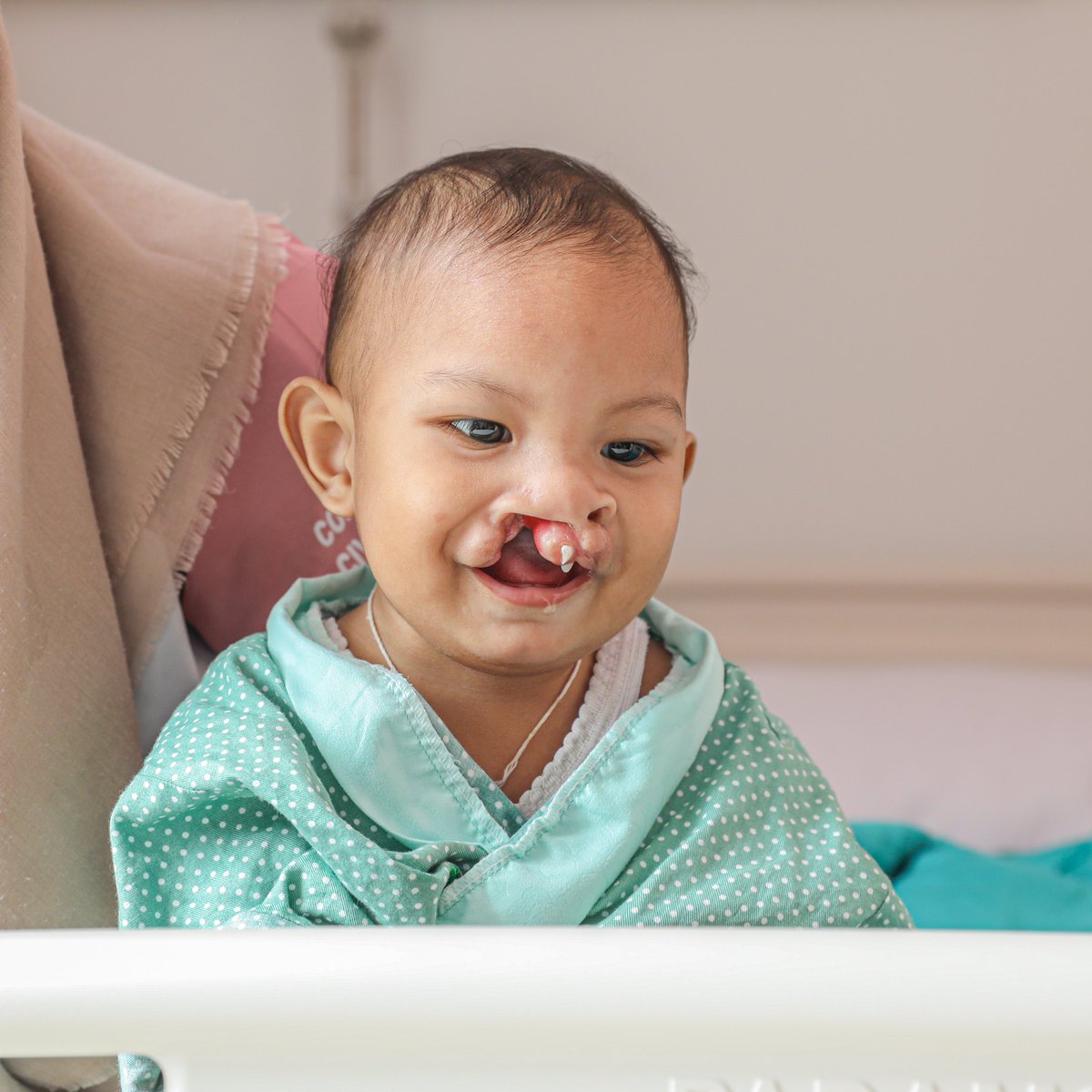 We wish you a Happy World Smile Day! 

Let's take a moment to show our appreciation for those around us by giving them more smiles 😃  

#WorldSmileDay