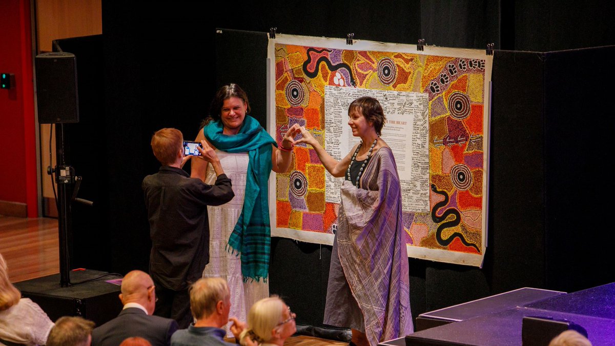 More than 350 historians from all over Australia have signed an open letter celebrating the potentially history-changing moment bought by a YES vote at the upcoming referendum. #VoteYes #HistoryIsCalling #UluruStatement
ulurustatement.org/over-350-histo…
