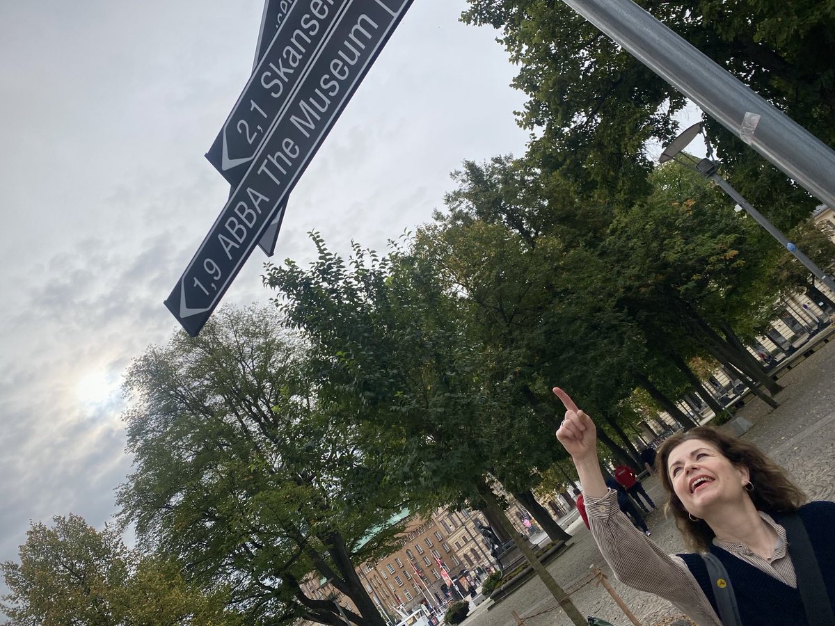 Jane Hill tweet media