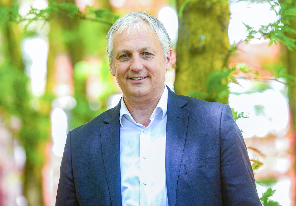 SlovenskiSolar's tweet photo. (TV KOMENTAR) Aleš Primc: “Če nimaš pravice do življenja, ti tudi vse druge pravice nič ne pomagajo!” https://t.co/m8a8gGeB4E via @SlovenskiSolar https://t.co/kMIViQBojC