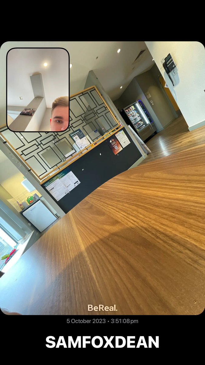 SamFoxDean's tweet image. #RealestPersonOnEarth