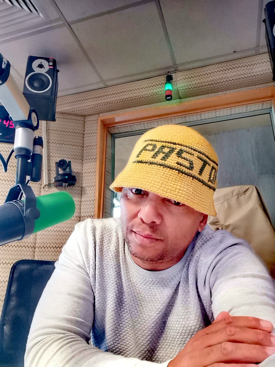PastorTheDJ🇿🇦 tweet media