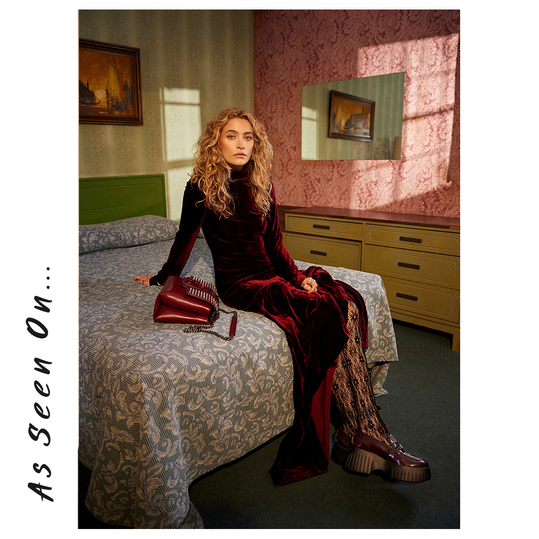 HoganBrand's tweet photo. A rock-chic look with an urban edge @ParisJackson in #HOGAN #AW2324 collection for #GraziaItalia

#parisjackson
#grazia_it
#silvia_grilli
foto #sarahkrickphotography
styling #orettac
interview by #fedi_volpe
make up #paulyblanch
hair by #rickhenryla
#HoganEditorials https://t.co/QV37lYq7ph