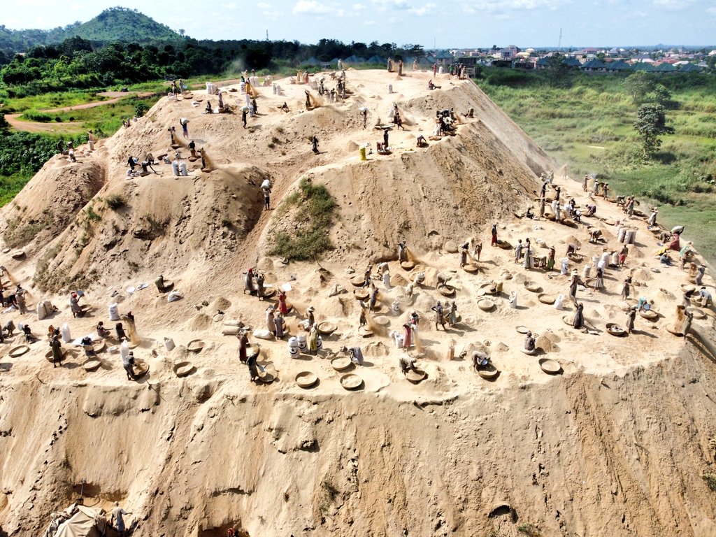 Can you guess what is going on here? 

Each time I go to Ebonyi State, I always like to visit here.