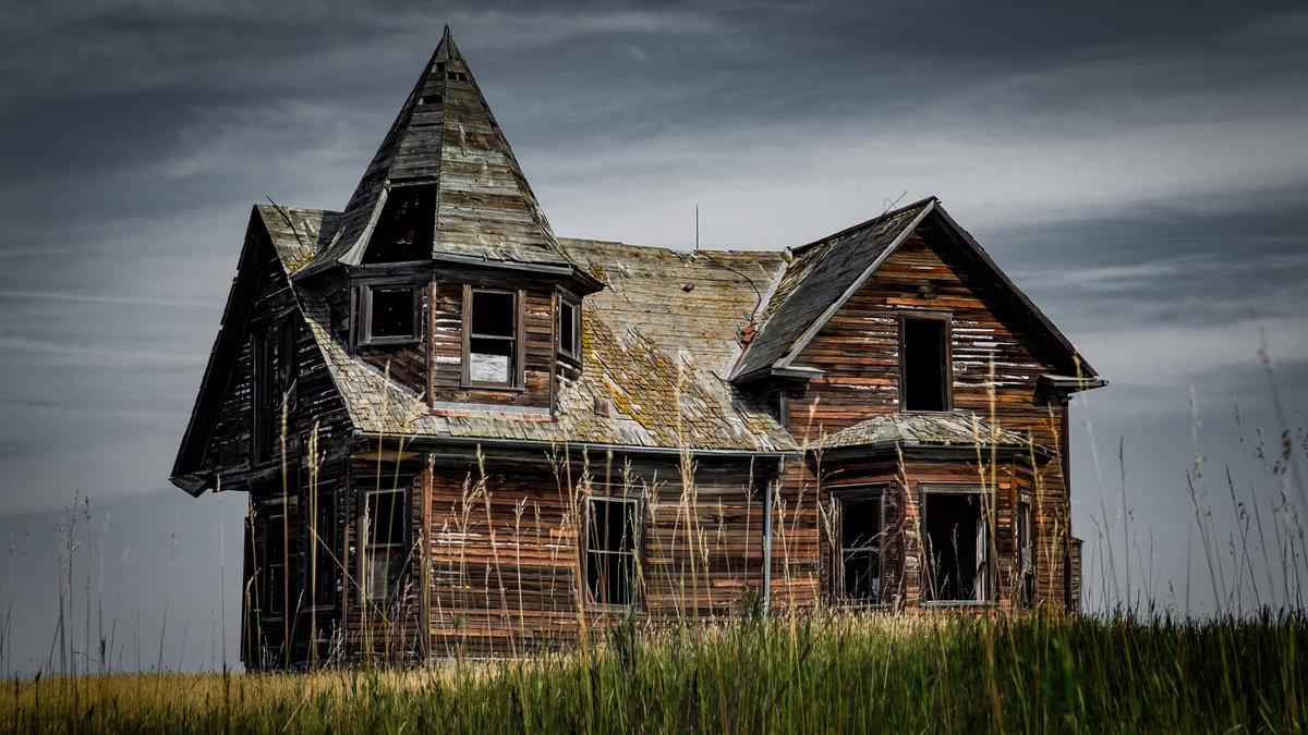 explorewithwade's tweet image. I took a quick trip into southern Saskatchewan on the search for abandoned locations, ghost towns and to take in some of the beautiful scenery. There is so many places to explore that I just scratched the surface and can't wait to go back!
youtu.be/nct0EERaS5w