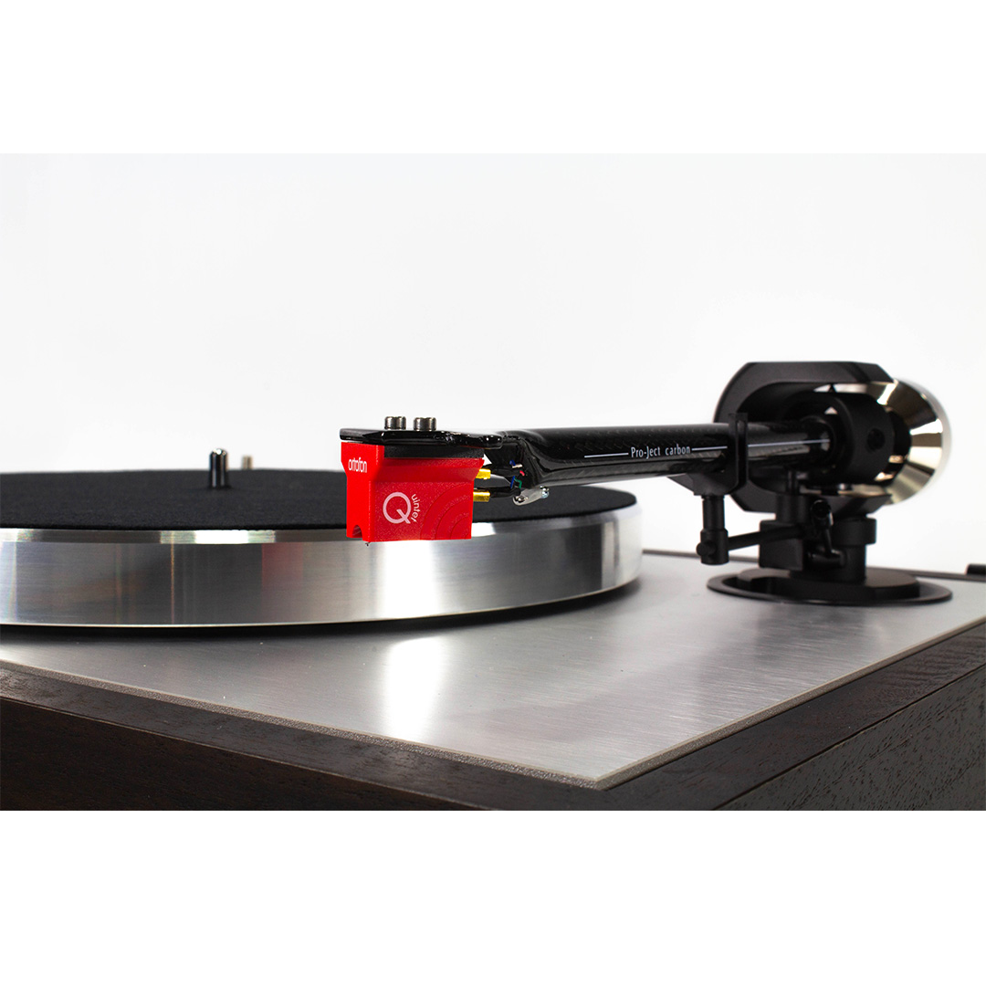 Pro-Ject THE CLASSIC EVO Platine Vinyle Audiophile avec Bras 9 En