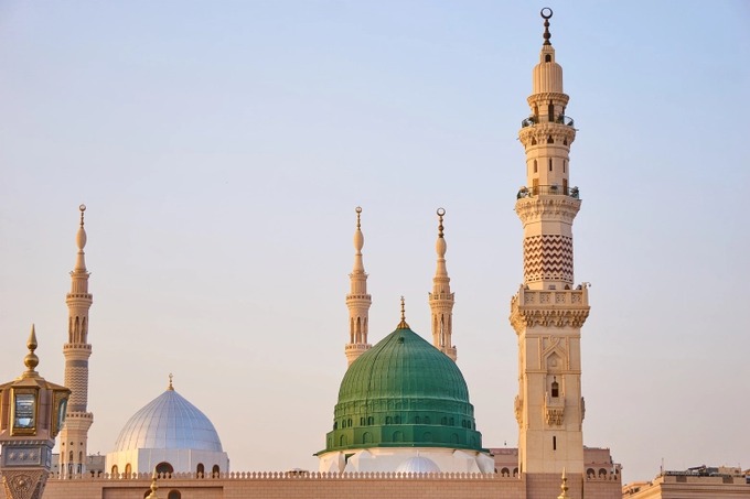 theplsacademy's tweet photo. "اللہ اور اس کے فرشتے پیغمبر ﷺ پر درود بھیجتے ہیں اے مومنو ! تم بھی پیغمبر پر درود اور سلام بھیجا کرو" ❤️ Al-Ahzab: 56 https://t.co/EVGD7NqxD7