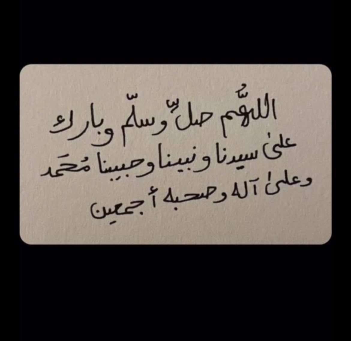ixiiy7's tweet photo. @adeyhh_ https://t.co/bbMlyzusEd