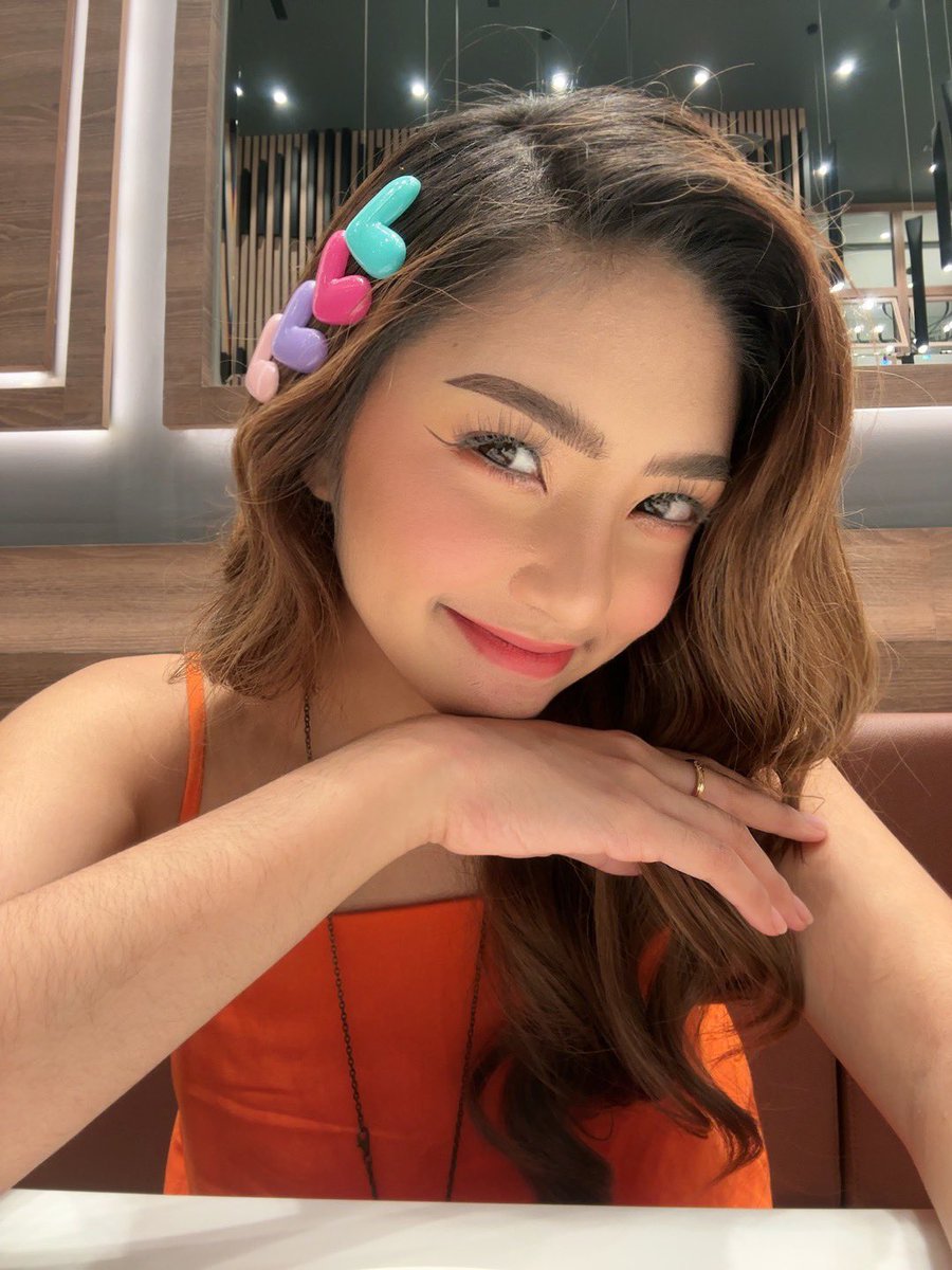illbeyourQueen's tweet photo. Hi ☺️😅🧡

#queenay #batangueña #kainaman #teamkainaman https://t.co/KxC8lnOjIF