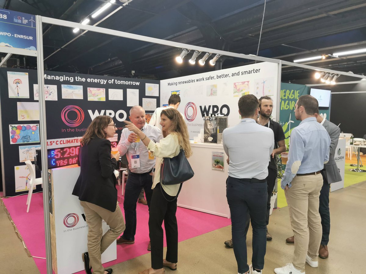 Merci à tous d’être venus si nombreux échanger avec notre équipe ces 4 et 5 octobre au Parc Floral de Paris lors du 13e Colloque National Eolien.

Encore merci à <a href="/f_renouvelables/">France renouvelables</a> pour l’organisation de l’évènement.

Ces deux derniers jours étaient riches en belles rencontres.