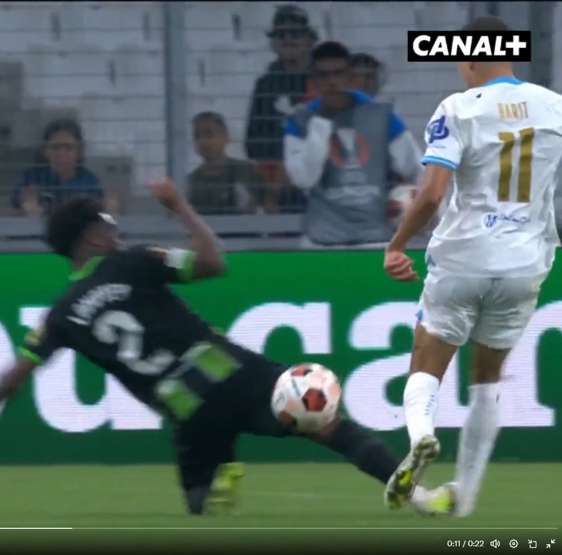 𝑩𝒐𝒓𝒊𝒔 𝑫𝒂𝒖𝒃𝒆 tweet media