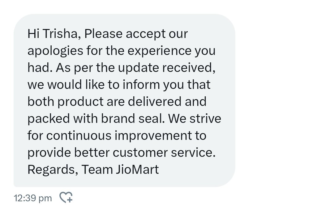 TrishaSing72008's tweet photo. @JioMart @RelianceDigital see conditions of boat Airdrop 131 
How bad they are..... Still no replacement they said they can't help what's the other way I asked delivery person to wait till I open the box but he didn't.... And 1whole product is missing ,Reliance why are u cheating https://t.co/sxL745PjGx