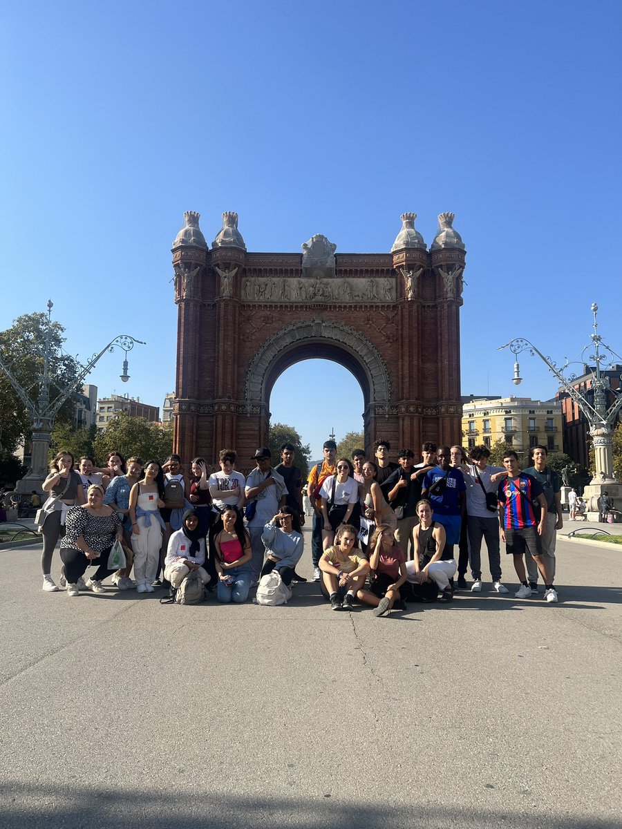 Seño Alvarez tweet media