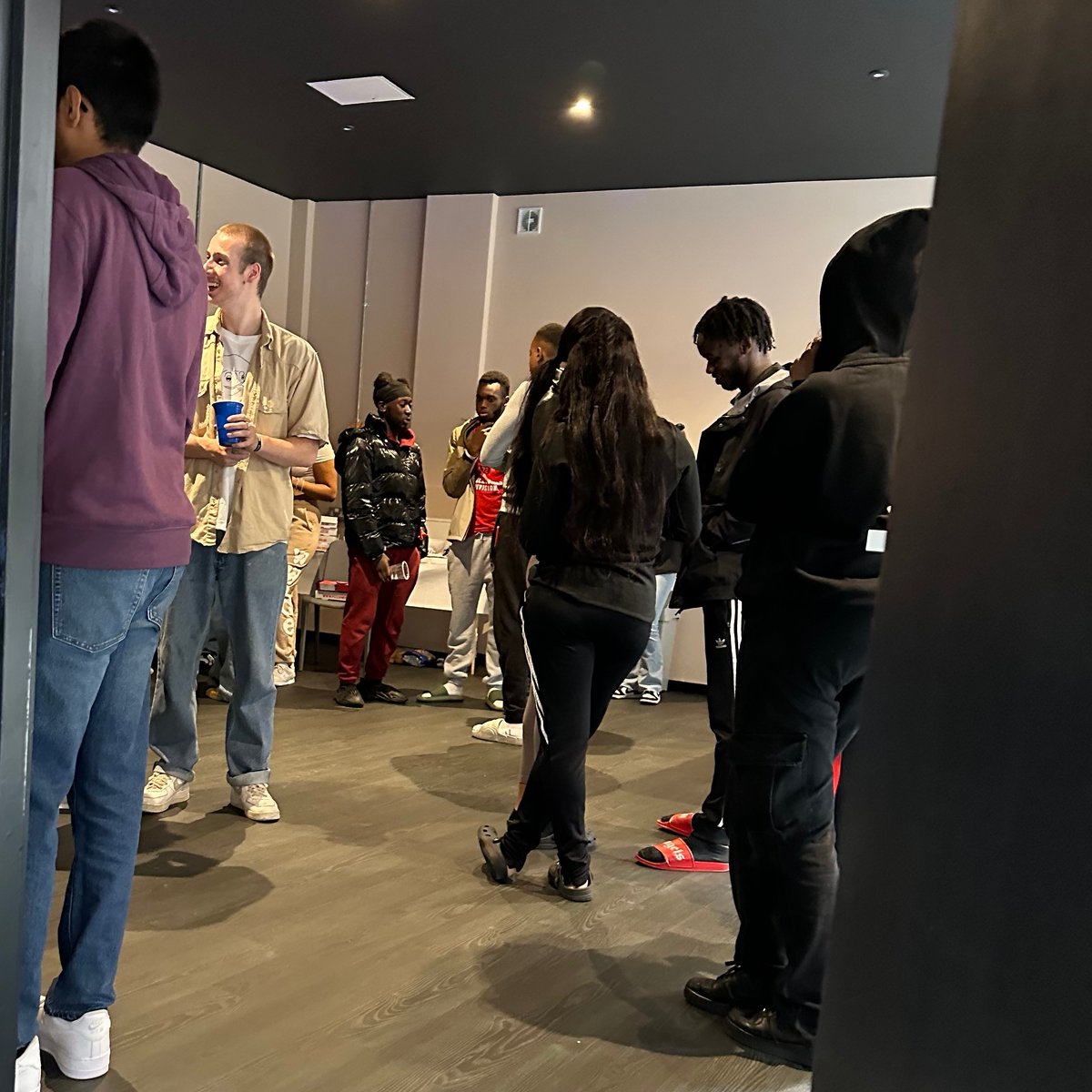 dwell Student Living tweet media